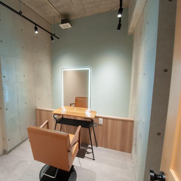 半個室型美容室 Sourire 福岡別府店