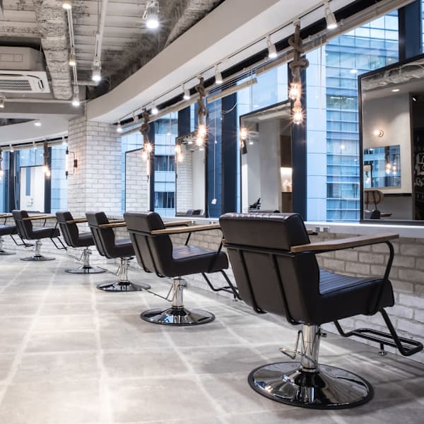 EIGHT second 新宿三丁目店 【エイト セカンド】