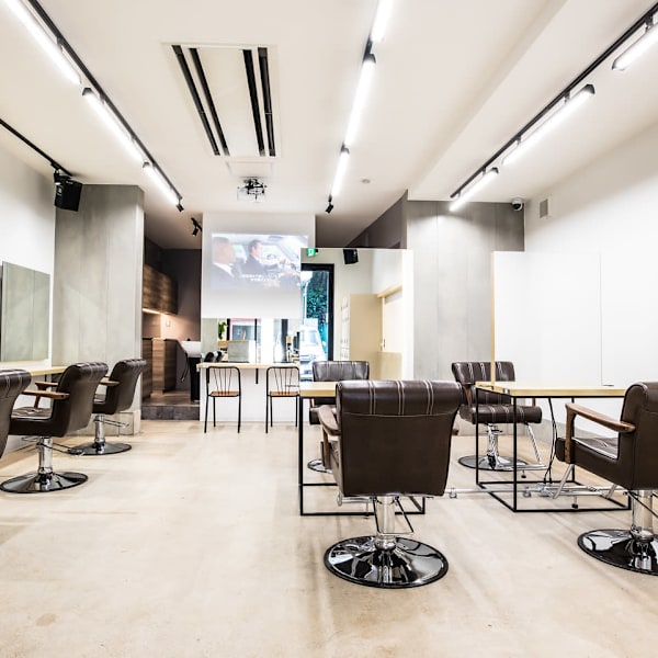 EIGHT sangenjaya 三軒茶屋店 【エイト】