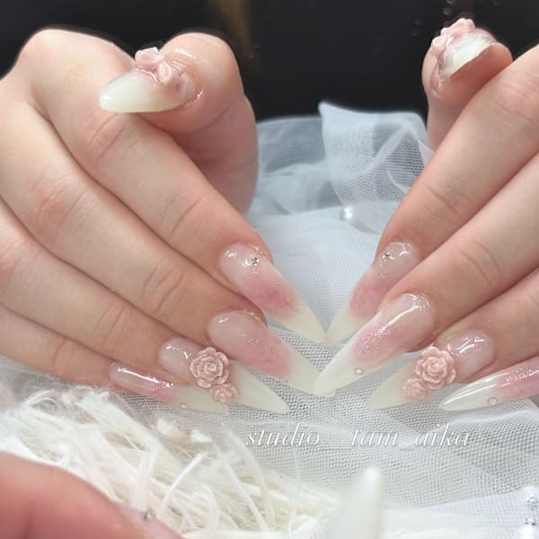 ちゅるんチークネイル♪|studio tam