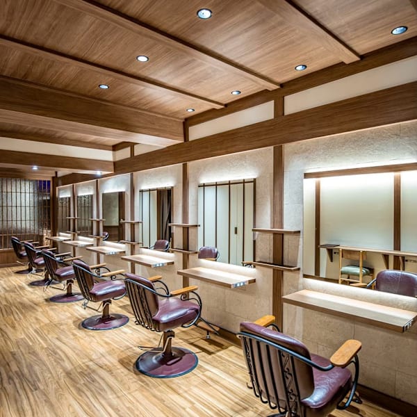 Beautism moon 本郷三丁目店