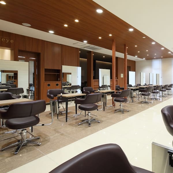 レイフィールド 関店