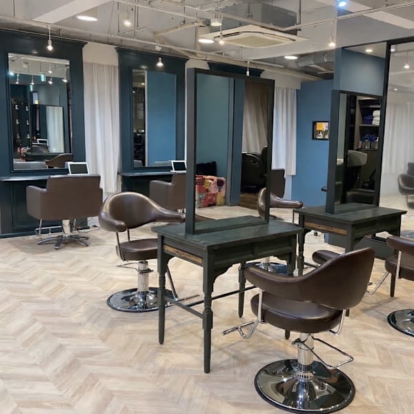 メンズサロンPIVOT梅田