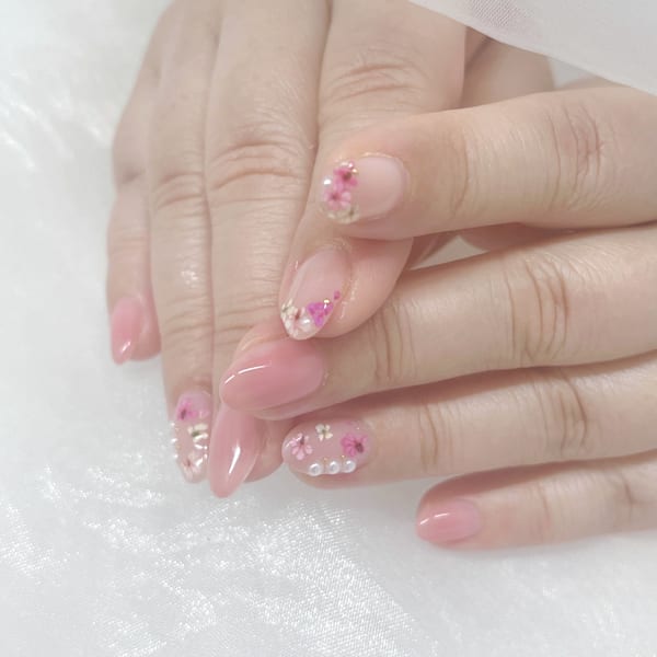 【フラワーネイル】押し花ネイル★