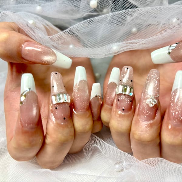 Nailsalon Queen×ネイル|Nailsalon Queen【ネイルサロンクイーン】