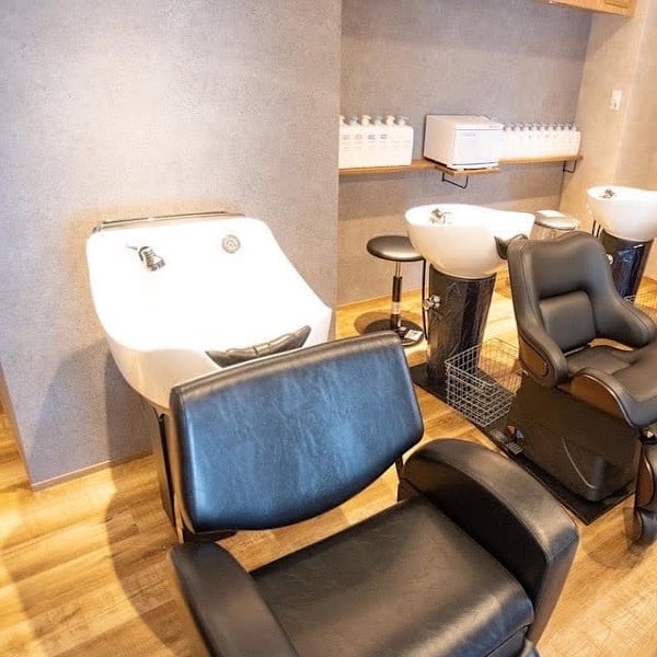 LaNA hair salon by RELY