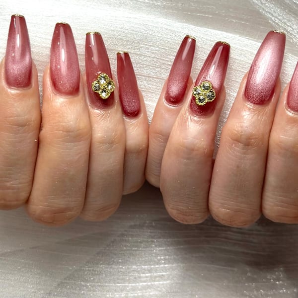 Asteria nail salon