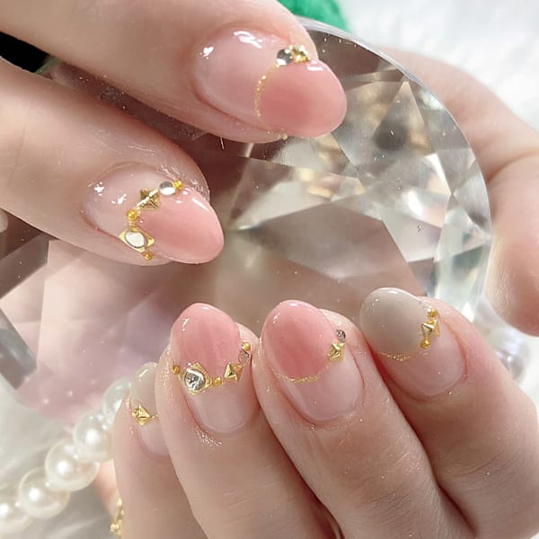 シンプルフレンチネイル!