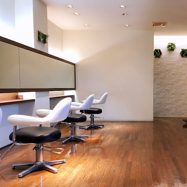 CUT IN HONTEN