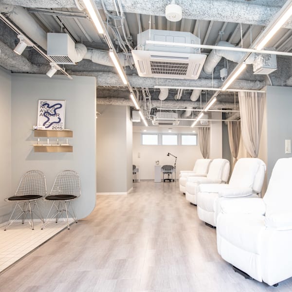 eight eyelash＆nail 横浜店 【エイト アイラッシュ アンド ネイル】