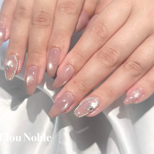 くすみピンク×うるうるマグネット|nail Clou Noble