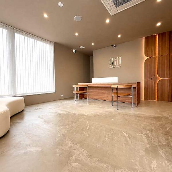 EARTH coiffure beaute 諏訪店