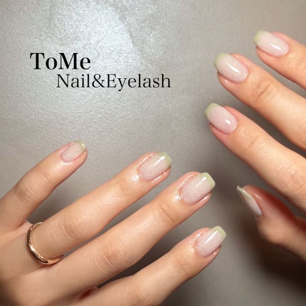 初夏に映えるライムグリーンフレンチ|To Me Nail Eyelash【トゥーミー】
