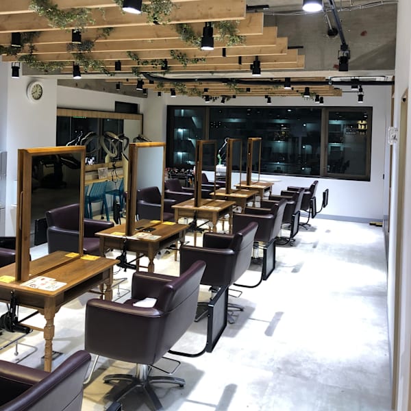 Hair&Make TRUTH 獨協大学前店