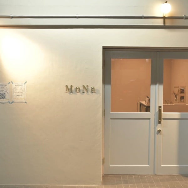 Eyelash salon MoNa