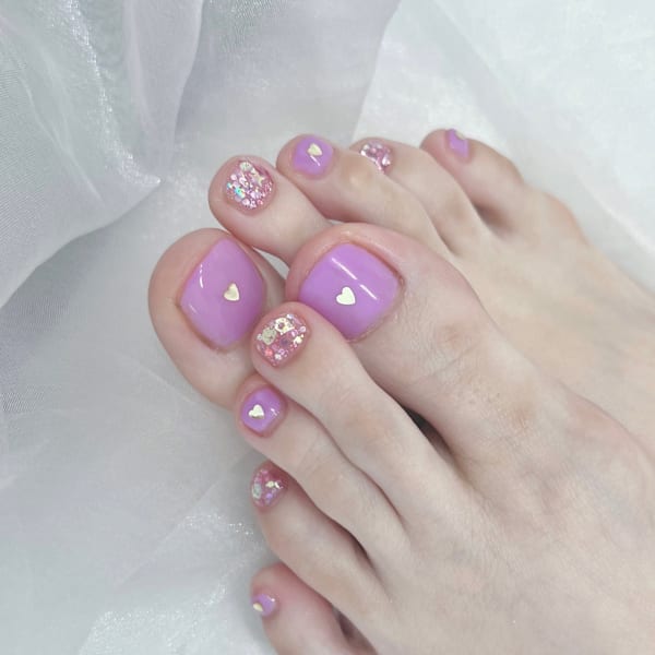 【フットネイル】秋色キラキラフットネイル♪|Nail Salon DANAE GINZA