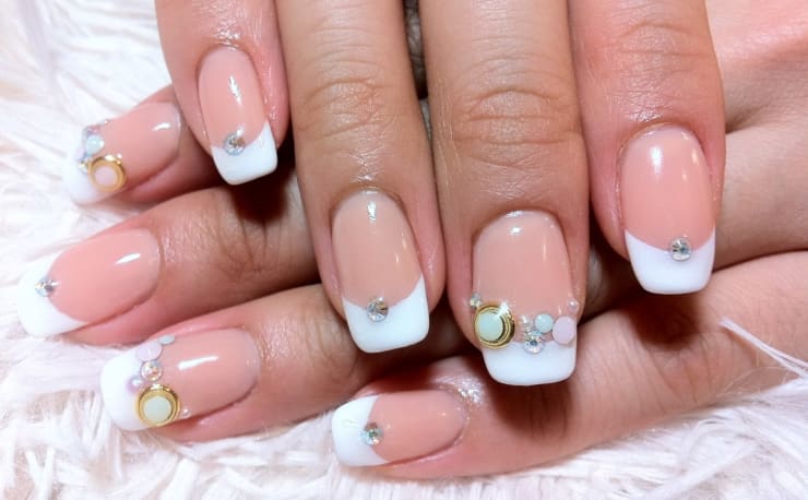 7℃(ナナドシー)の予約＆サロン情報 | ネイル・まつげサロンを予約する