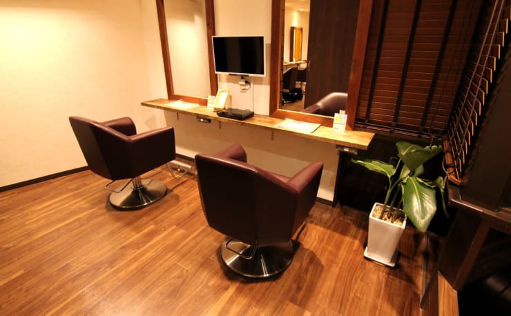 hair room motena 日暮里店(ヘアールームモテナニッポリテン)の hair room motena 日暮里店(ヘアールームモテナニッポリテン)の