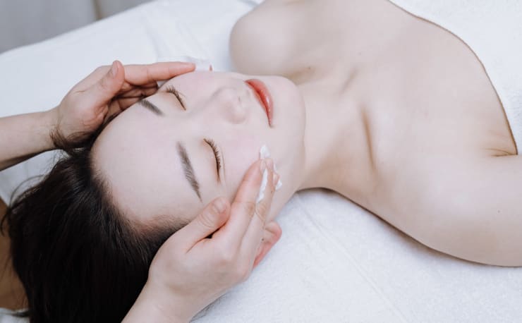 痩身 小顔専門店 AMINAS池袋本店(ソウシン コガオセンモンテン