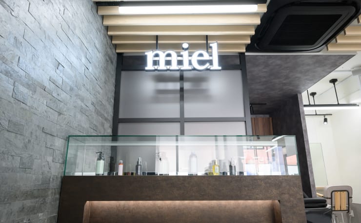 Miel Hair 新宿 ミエルヘアー の予約 サロン情報 美容院 美容室を予約するなら楽天ビューティ