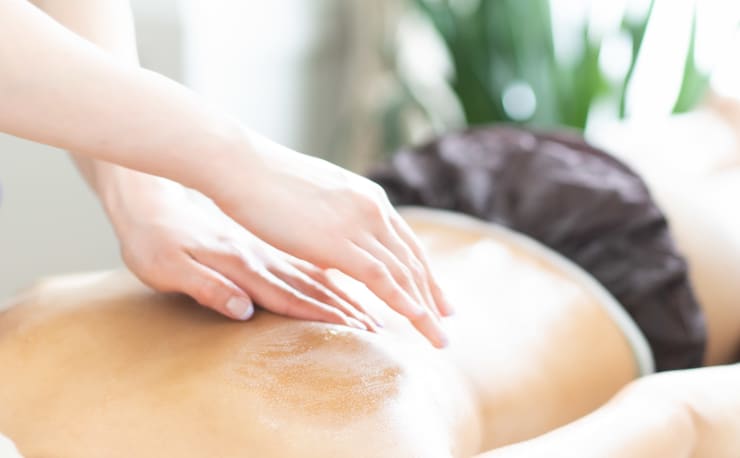 エステサロン専売品ジェル　コロナ禍最終お値下げです‼️ フェイシャルエステ60分💆‍♀️ デコルテから上のマッサージも