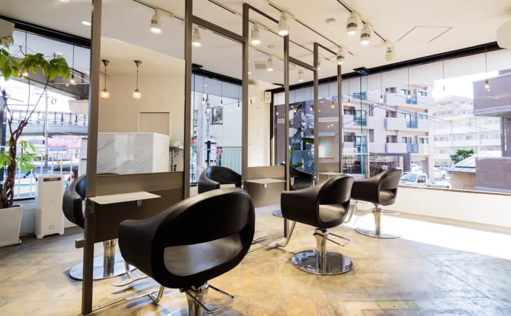 beauty:beast 上安店(ビューティビースト カミヤステン)の予約＆サロン