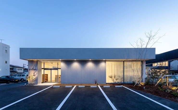 eclat hair's BEAU group(エクラ ヘアーズ ボウ グループ)の予約