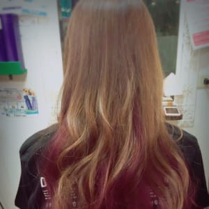 エクステンションでハイライト Brillar Hair Merry ブリジャールヘアメリー のヘアスタイル 美容院 美容室を予約するなら楽天ビューティ