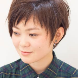 アシメ風ベリーショート ｖｓ Broto ブロット のヘアスタイル 美容院 美容室を予約するなら楽天ビューティ