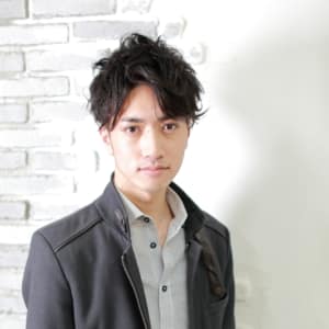 メンズのオススメ順 水戸 レイヤー ブラウン ベージュの髪型 ヘアスタイル 楽天ビューティ