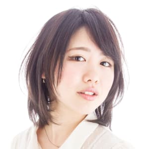 オススメ順 代 レイヤー 黒髪 ミディアムの髪型 ヘアスタイル 楽天ビューティ