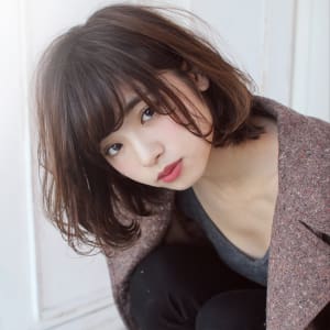 低温デジタルパーマでフェミニンウェーブボブ M20 | Lila by