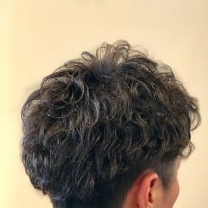 メンズのオススメ順 代 パーマの髪型 ヘアスタイル 楽天ビューティ メンズのオススメ順 代 パーマの髪型 ヘアスタイル 楽天ビューティ