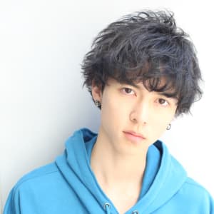 メンズのオススメ順 パーマ 外国人風の髪型 ヘアスタイル 楽天ビューティ メンズのオススメ順 パーマ 外国人風の髪型 ヘアスタイル 楽天ビューティ