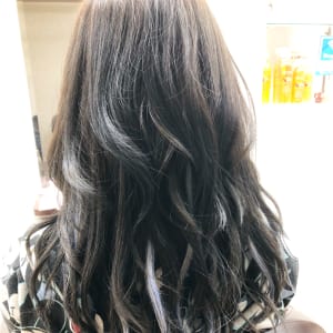 春のヘアカラー アッシュベージュ Brillar Hair Merry ブリジャールヘアメリー のヘアスタイル 美容院 美容室を予約するなら楽天ビューティ 春のヘアカラー アッシュベージュ Brillar Hair Merry ブリジャールヘアメリー のヘアスタイル 美容院 美容室を予約するなら楽天ビューティ