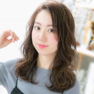 オススメ順 40代 パーマ ストリート セミロングの髪型 ヘアスタイル 楽天ビューティ