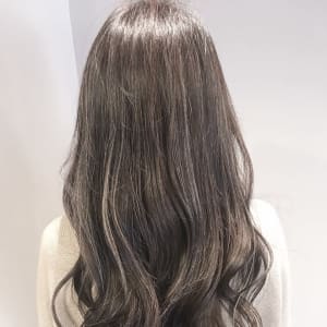 最新低温デジタルパーマで巻きスタイル再現 | EMMA(エマ)のヘア