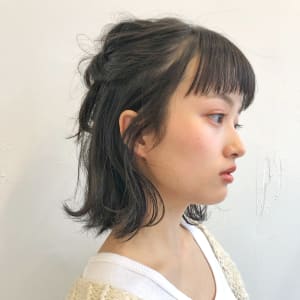 こなれハーフアップ オン眉ボブ N 170 Alice By Afloat アリスバイアフロート のヘアスタイル 美容院 美容室を予約するなら楽天ビューティ