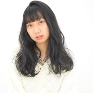 オススメ順 10代 カール 黒髪 セミロングの髪型 ヘアスタイル 楽天ビューティ