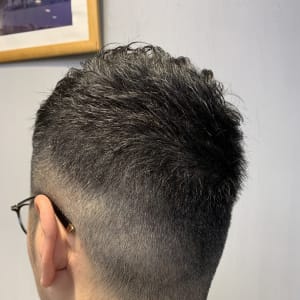 メンズのオススメ順 30代 クール ボウズの髪型 ヘアスタイル 楽天ビューティ