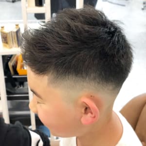 メンズのオススメ順 キッズ 外国人風 ボウズの髪型 ヘアスタイル 楽天ビューティ メンズのオススメ順 キッズ 外国人風 ボウズの髪型 ヘアスタイル 楽天ビューティ
