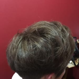 カミソリを使ってしっかりライン Hair Colony Sweet Water ヘアーコロニー スウィートウォーター のヘアスタイル 美容院 美容室を予約するなら楽天ビューティ