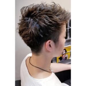 メンズのオススメ順 クール レイヤー グラデーションカラーの髪型 ヘアスタイル 楽天ビューティ