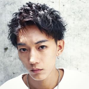 メンズのオススメ順 パーマ レイヤーの髪型 ヘアスタイル 楽天ビューティ