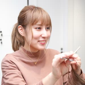 藤原 あかり Nuca ヌーカ のスタッフ 美容院 美容室を予約するなら楽天ビューティ 藤原 あかり Nuca ヌーカ のスタッフ 美容院 美容室を予約するなら楽天ビューティ