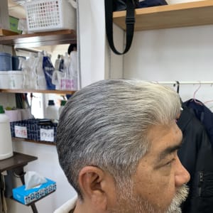 アイロン パーマ 理容師、美容師× ２本 アイロンパーマ【iパーマ】丸アイロンでしっかりかかりました