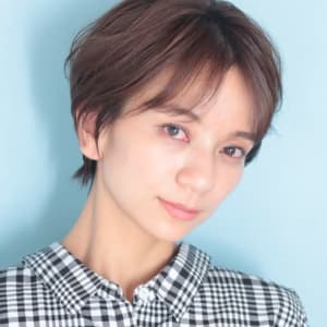 40代50代大人カッコイイショートカット Beautrium Ginza ビュートリアム のヘアスタイル 美容院 美容室を予約するなら楽天ビューティ
