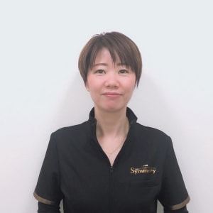 小顔矯正専門店 シンメトリー梅田 コガオキョウセイセンモンテン シンメトリーウメダ の予約 サロン情報 エステサロンを予約するなら楽天ビューティ