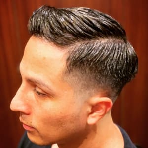 メンズのオススメ順 外国人風 ストレートの髪型 ヘアスタイル 楽天ビューティ