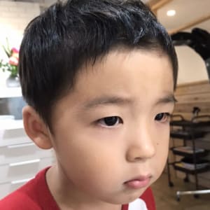 メンズのオススメ順 キッズ ストレート ショートの髪型 ヘアスタイル 楽天ビューティ